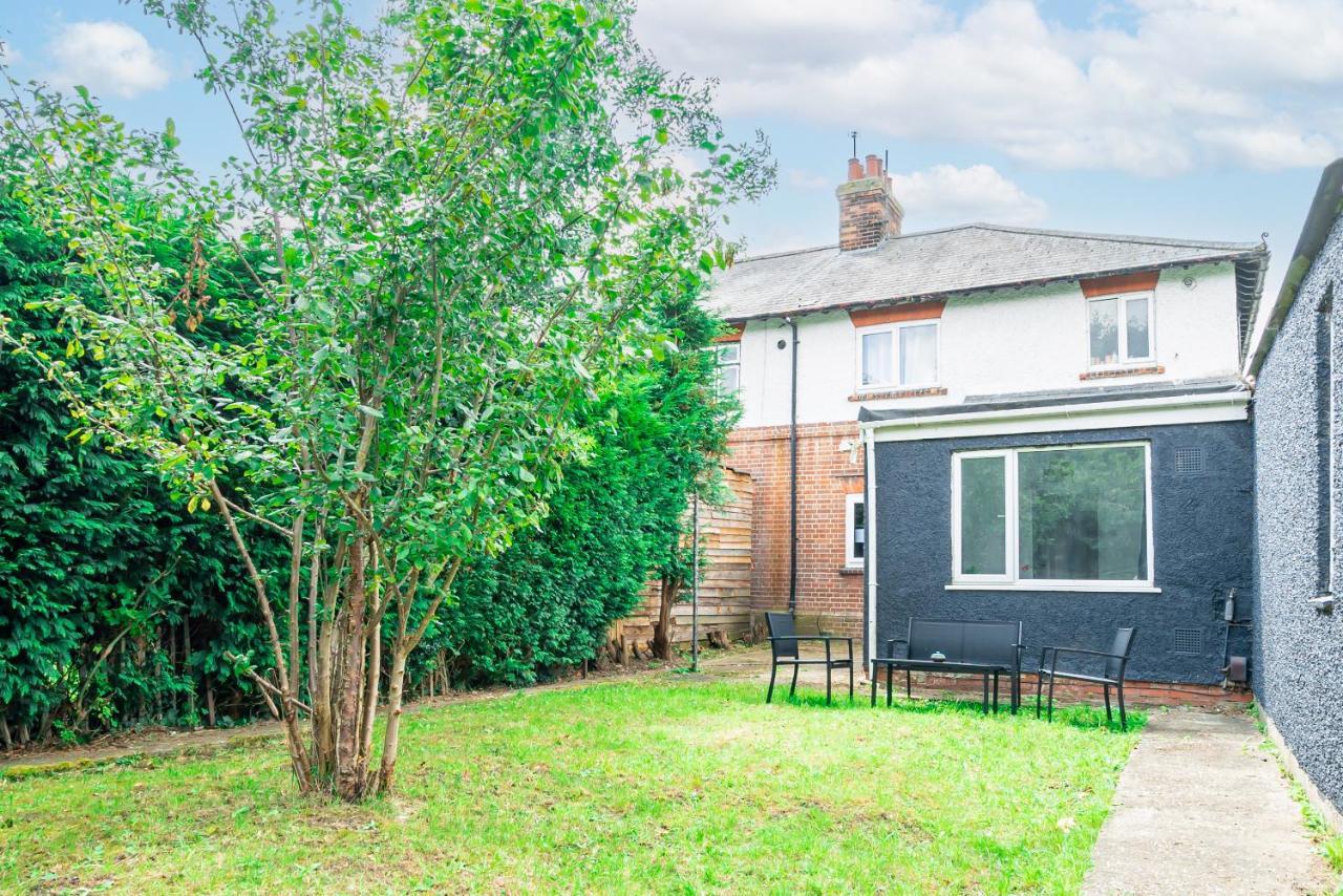 Charming 2-Bedroom Flat With A Garden And Free Parking At Abingdon Oxford Exterior foto